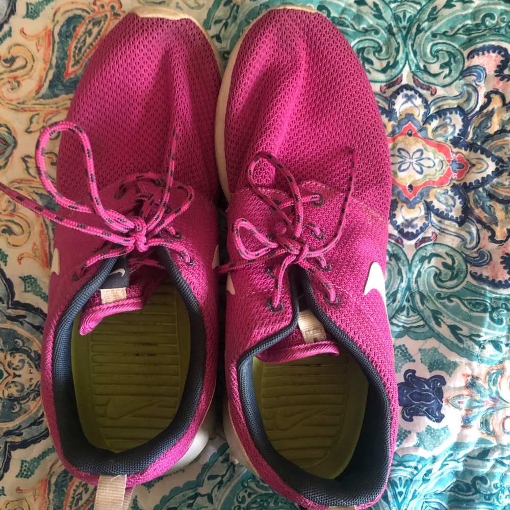 Nike shoes